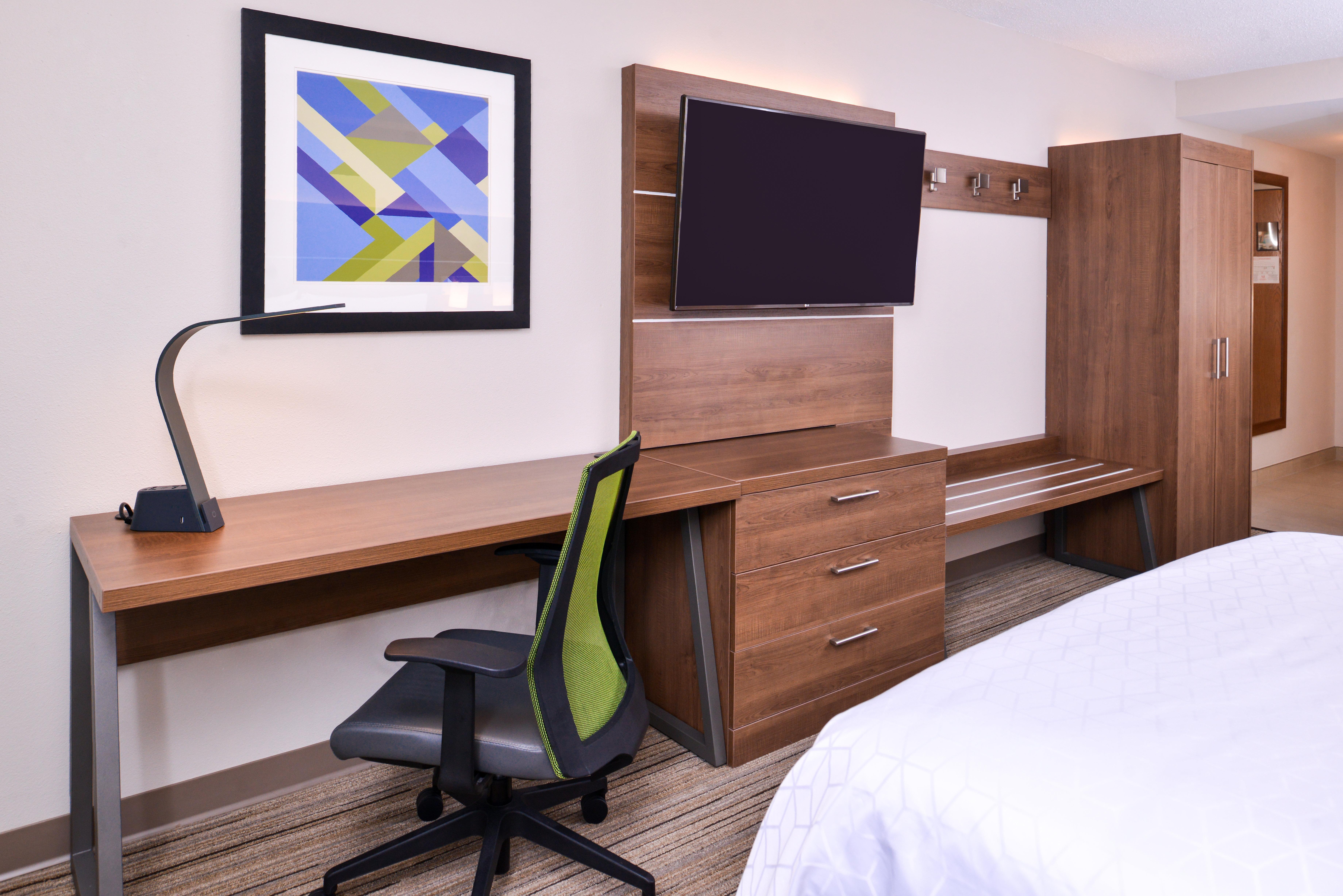 Holiday Inn Express Hotel & Suites Tampa-Anderson Road-Veterans Exp By Ihg West Chase Екстер'єр фото