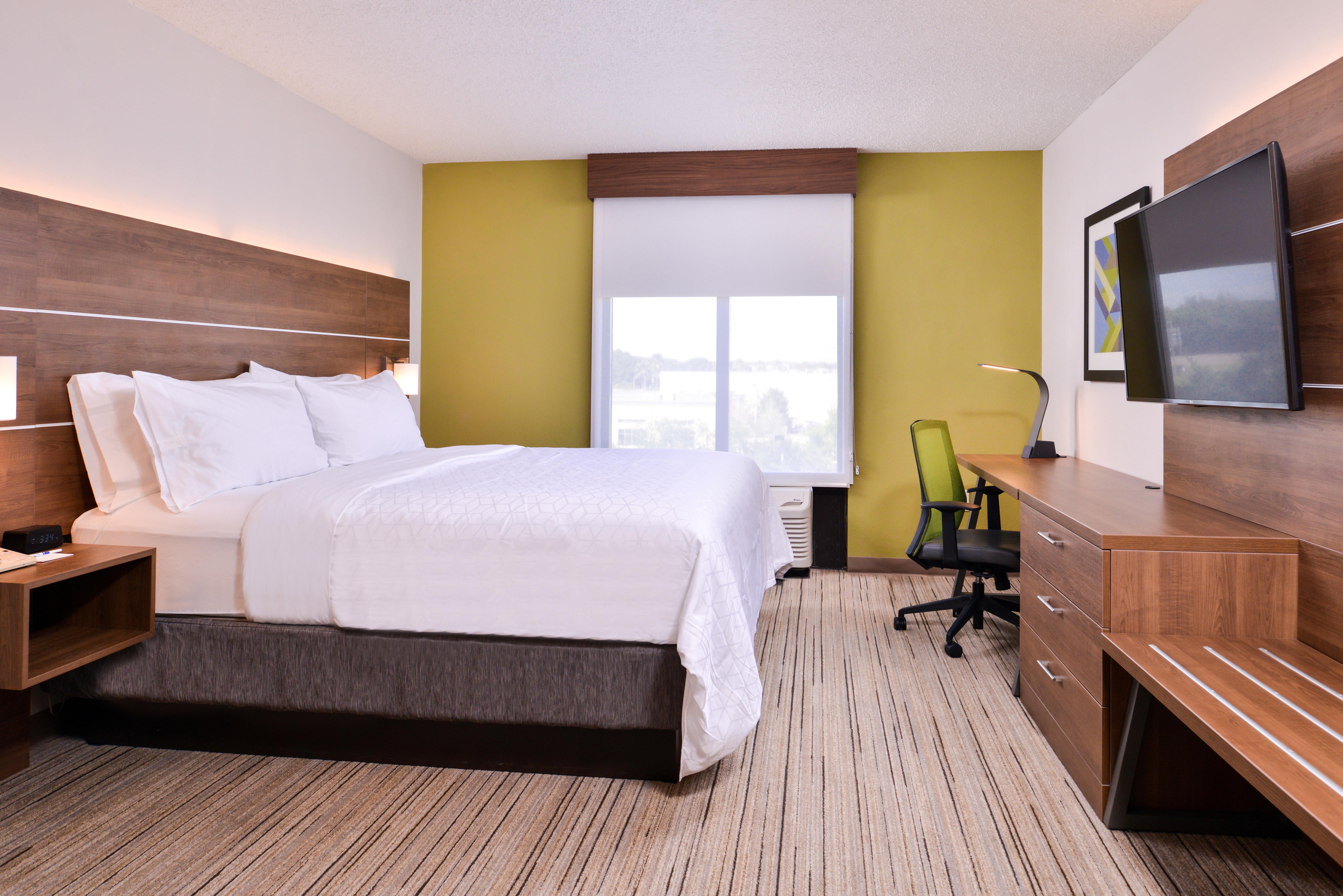 Holiday Inn Express Hotel & Suites Tampa-Anderson Road-Veterans Exp By Ihg West Chase Екстер'єр фото