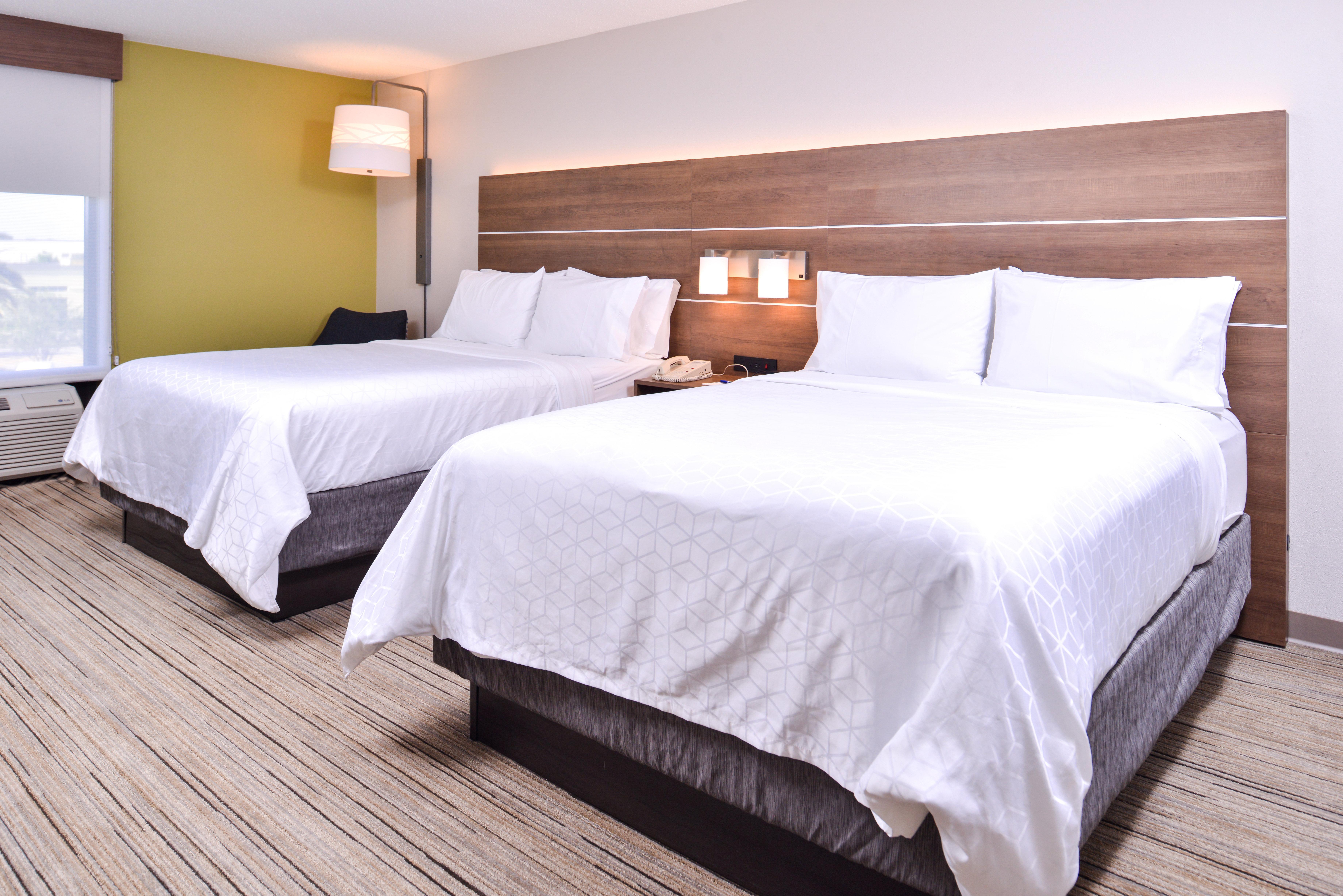 Holiday Inn Express Hotel & Suites Tampa-Anderson Road-Veterans Exp By Ihg West Chase Екстер'єр фото