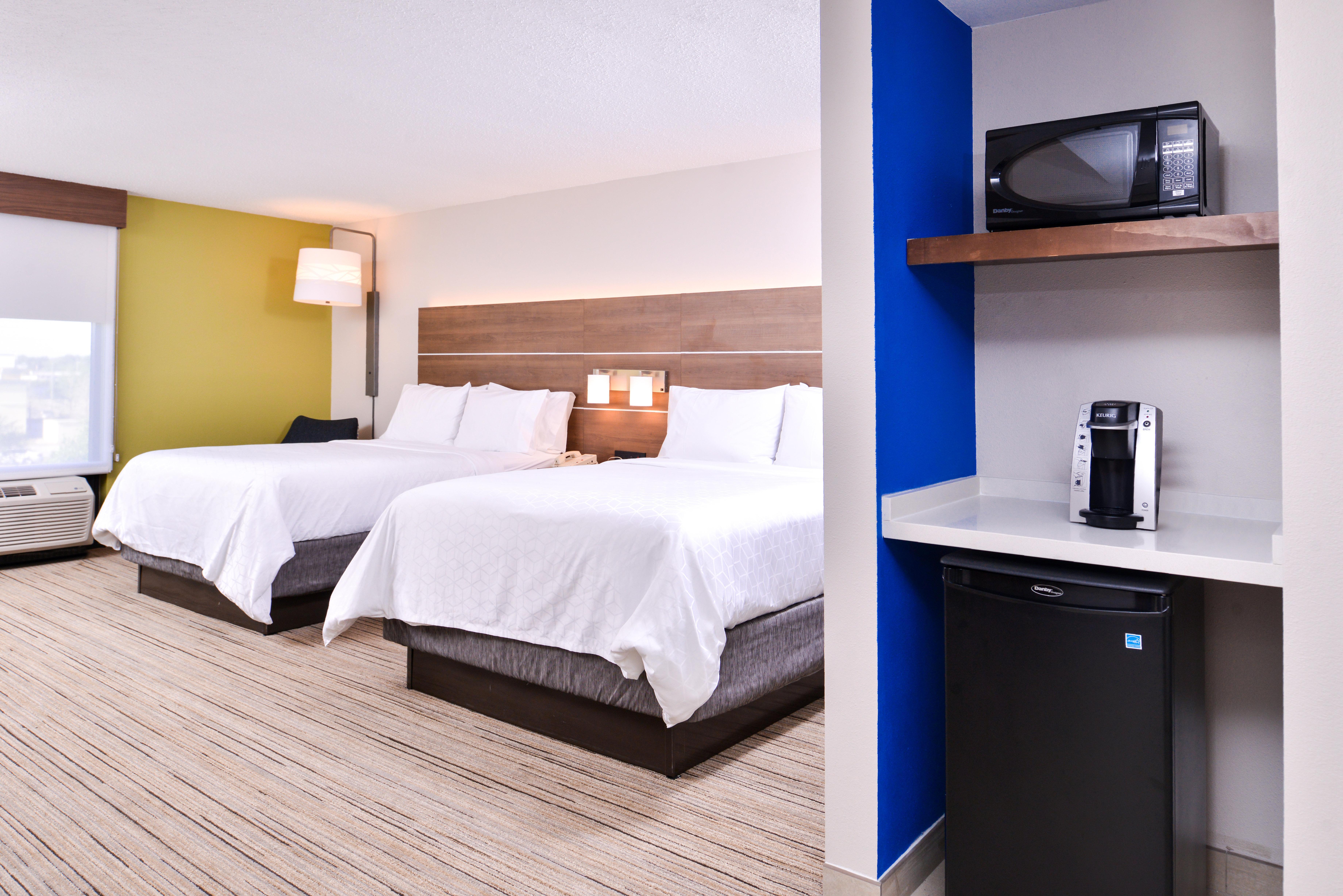 Holiday Inn Express Hotel & Suites Tampa-Anderson Road-Veterans Exp By Ihg West Chase Екстер'єр фото