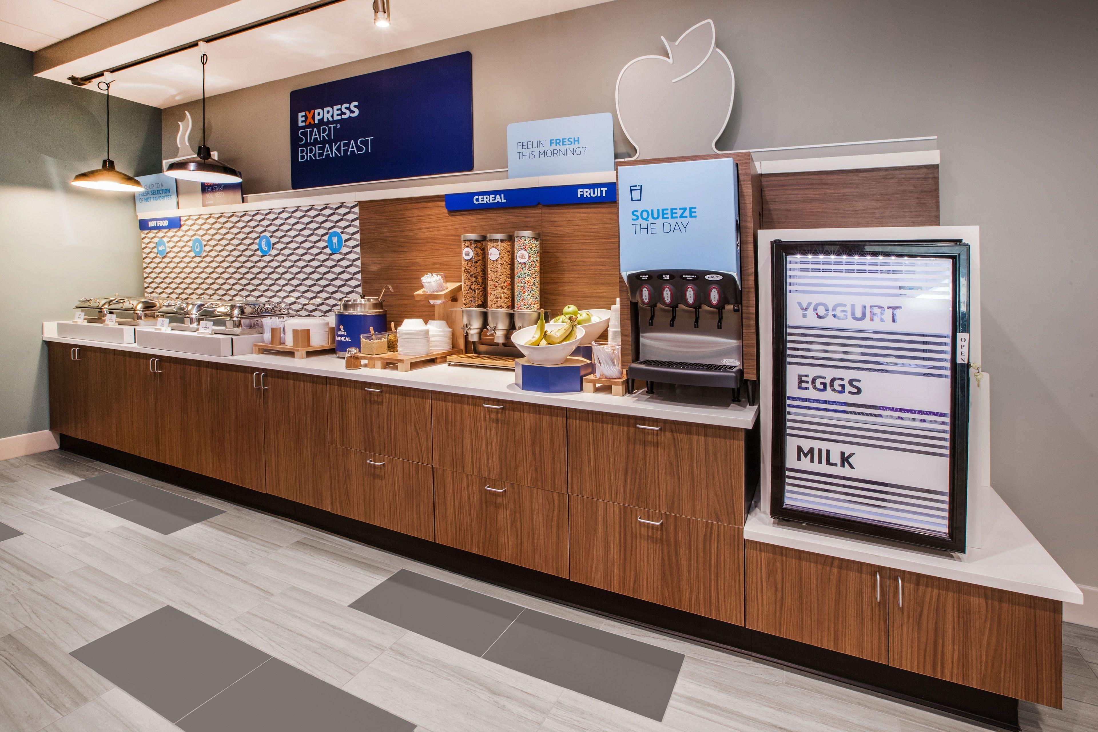 Holiday Inn Express Hotel & Suites Tampa-Anderson Road-Veterans Exp By Ihg West Chase Екстер'єр фото