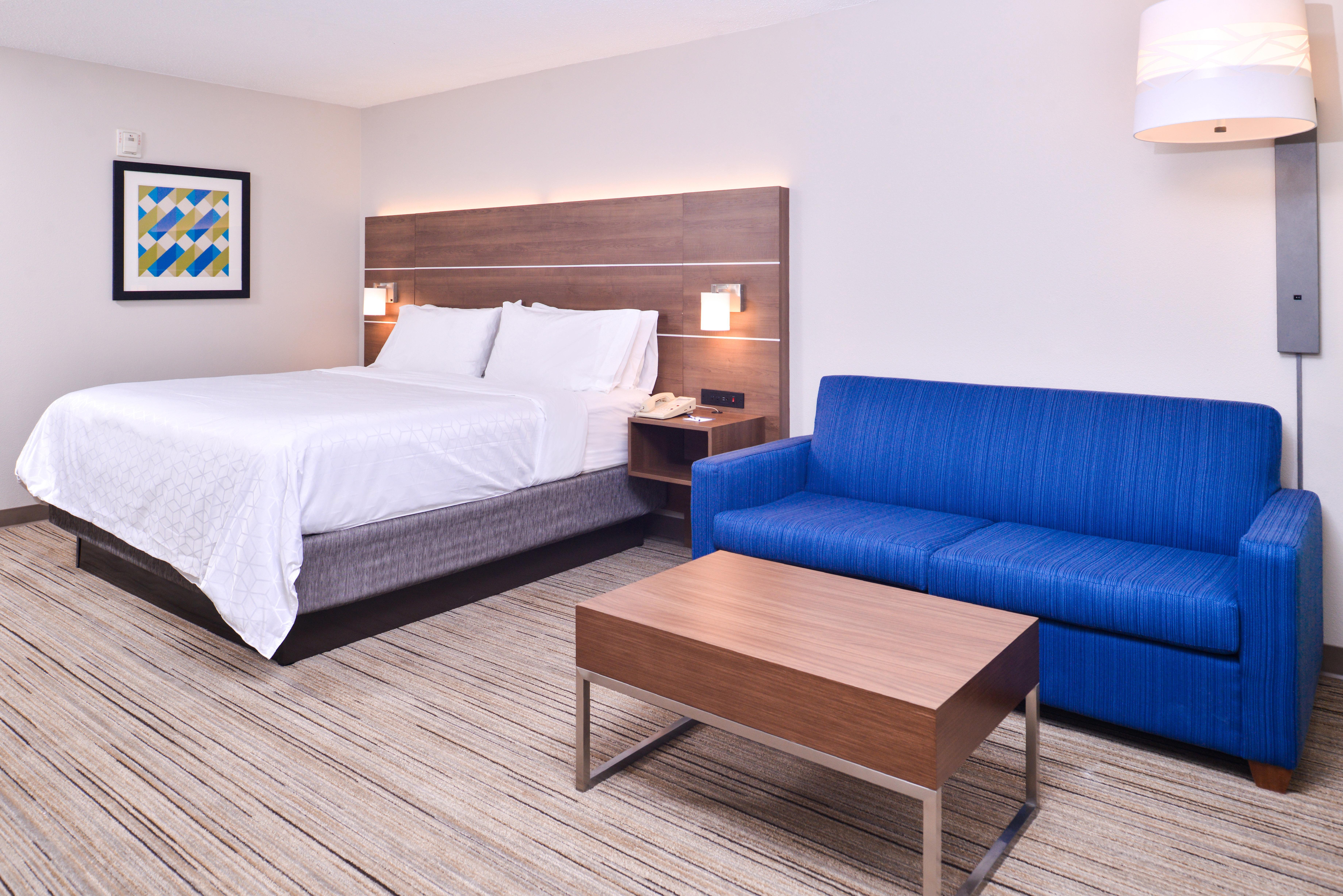 Holiday Inn Express Hotel & Suites Tampa-Anderson Road-Veterans Exp By Ihg West Chase Екстер'єр фото