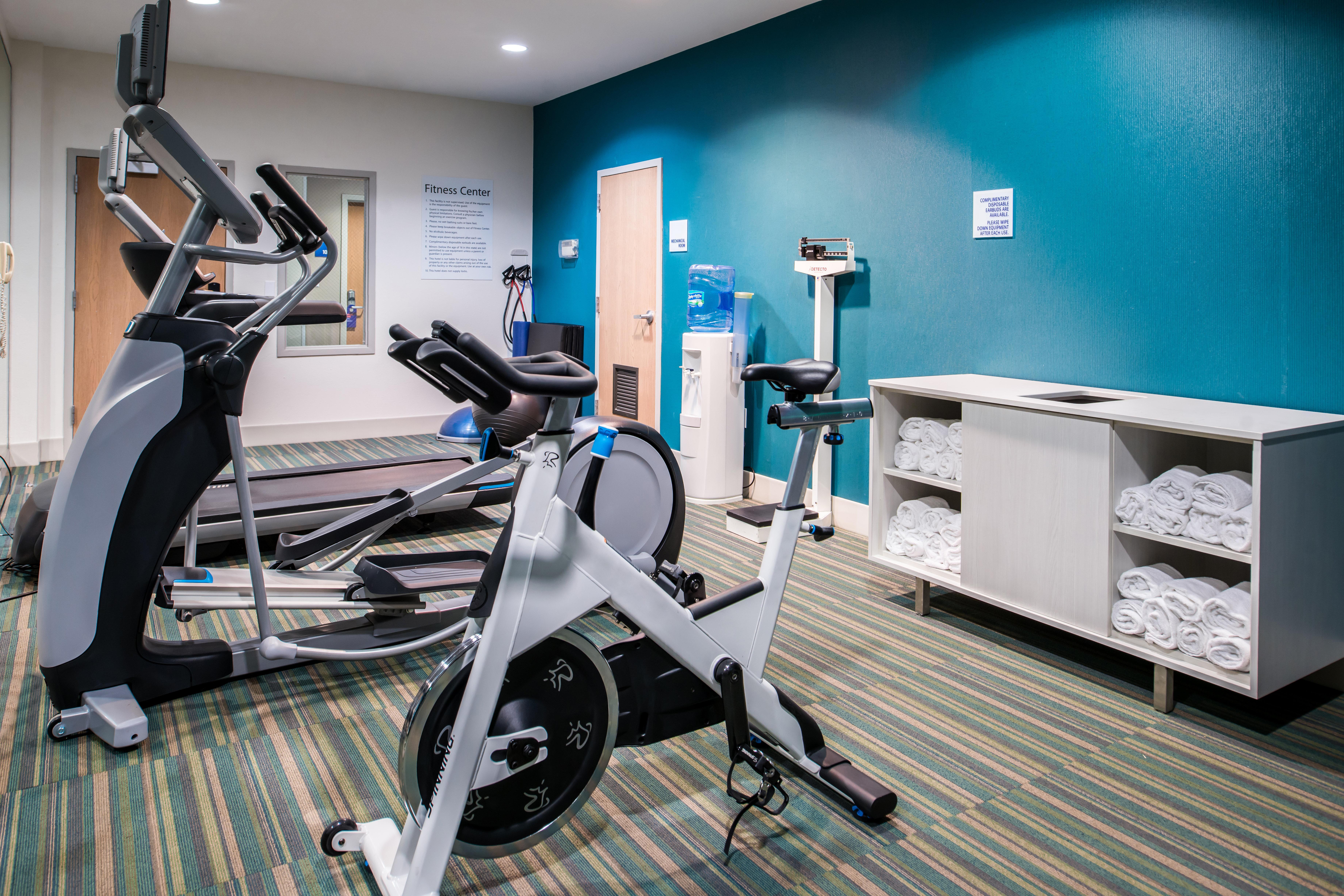 Holiday Inn Express Hotel & Suites Tampa-Anderson Road-Veterans Exp By Ihg West Chase Екстер'єр фото